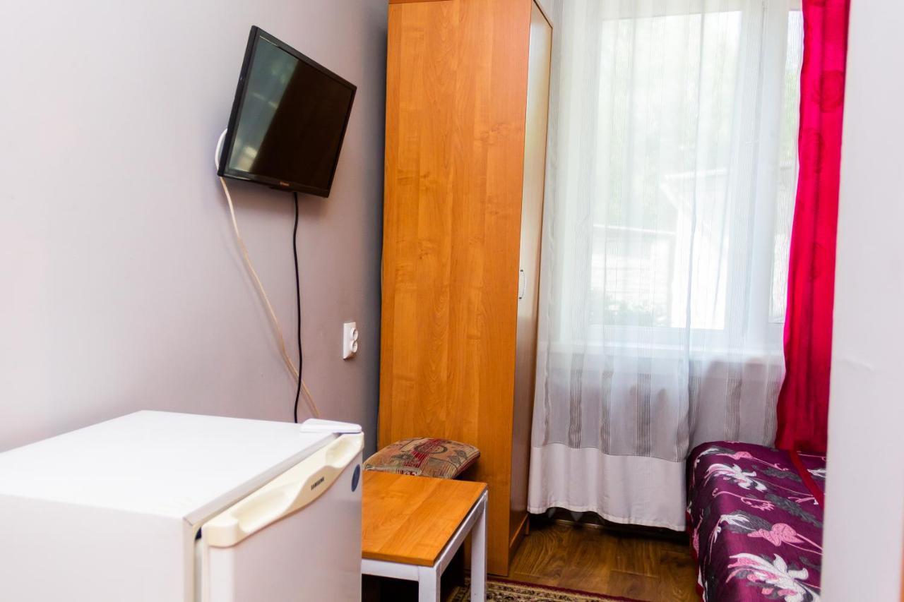 Hotel Tahar Almaty Ngoại thất bức ảnh